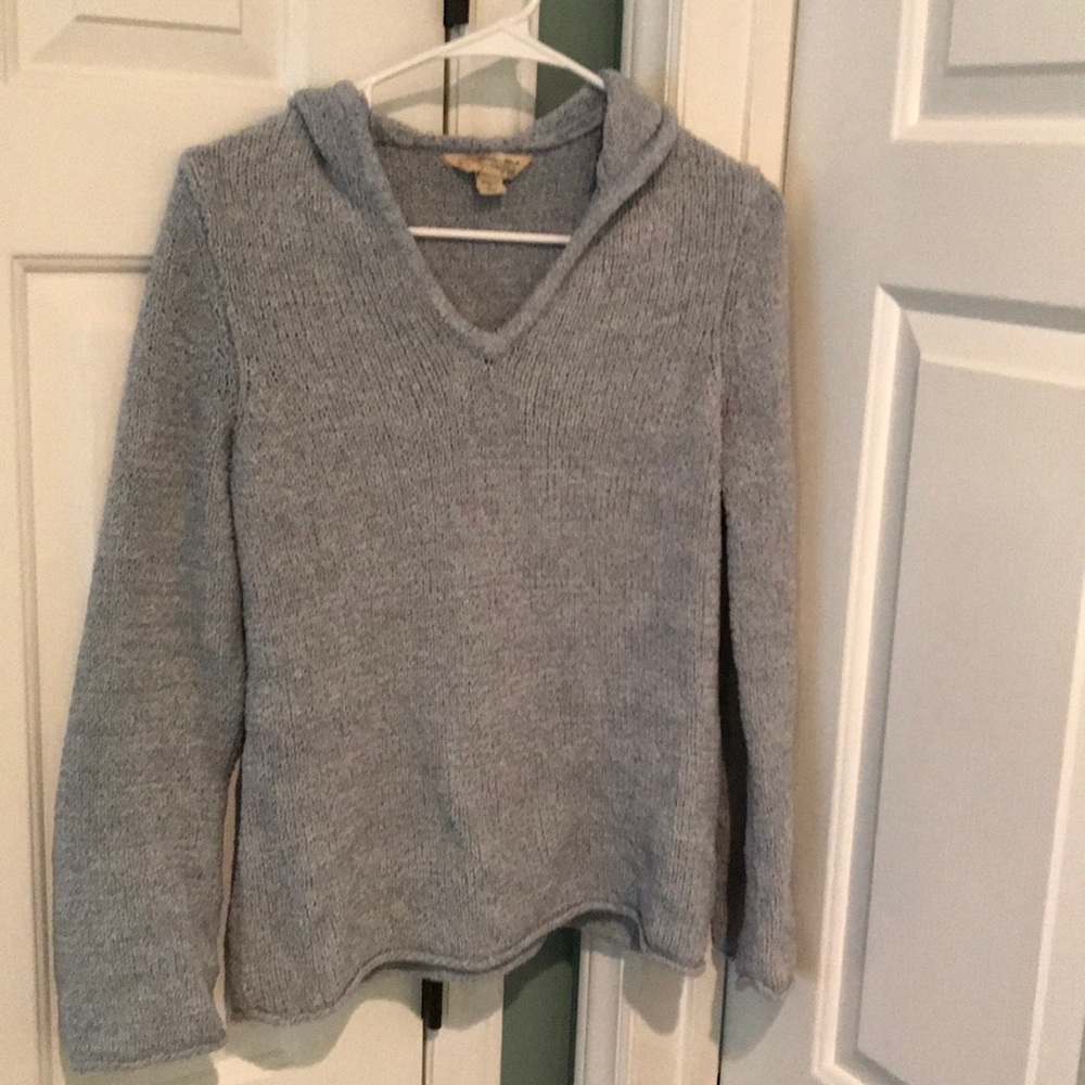 Sweater with hood
